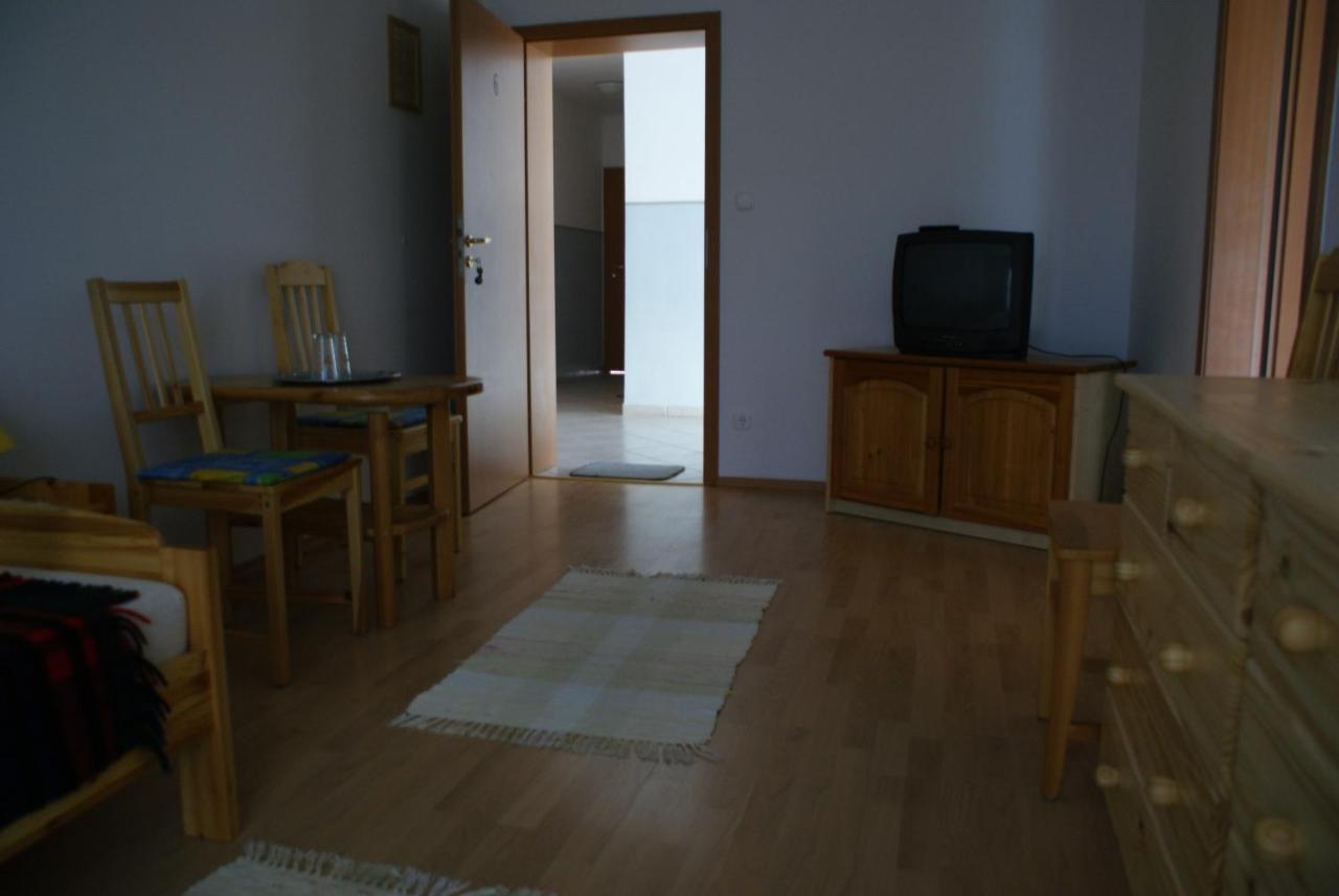 Kek Vendeghaz Family Resort Gyenesdiás エクステリア 写真